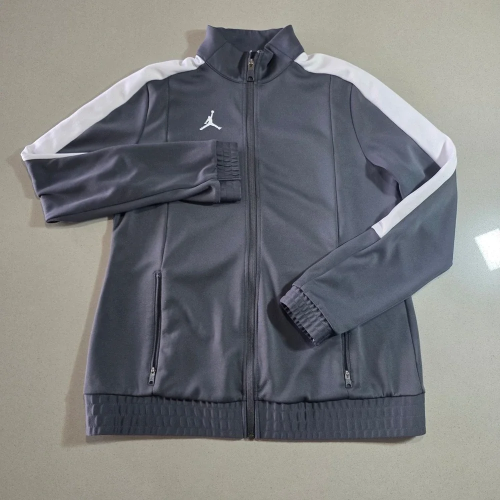 Jordan Mens Full Zip Track Jacket Gray White Jumpman Athletic Warm Up